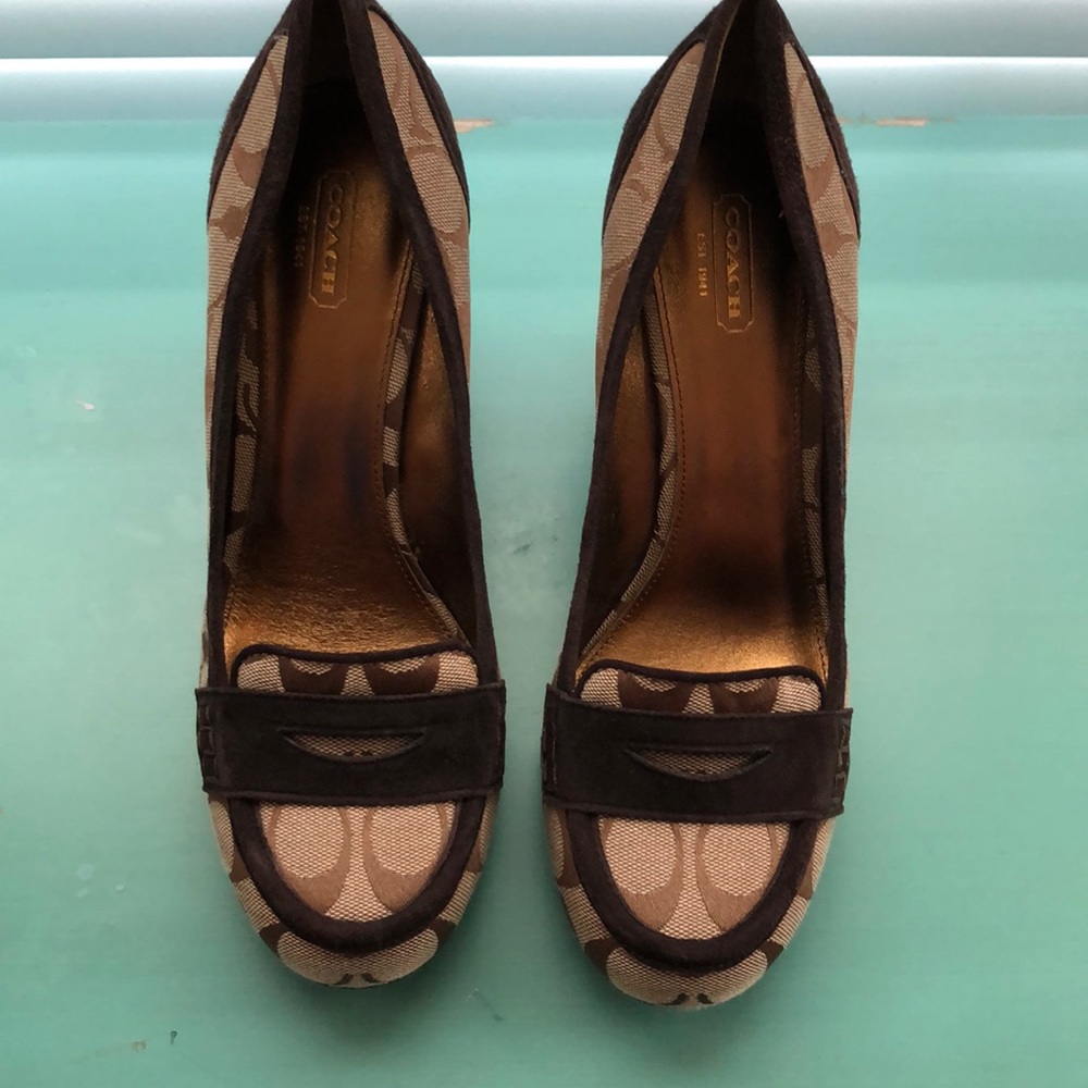 Coach Wedges Sz 10